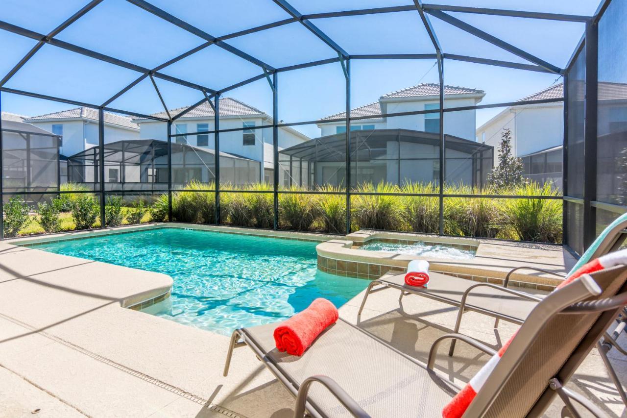 Enchanting Décor Home with private pool at Storey Lake Resort SL4714 Kissimmee Extérieur photo