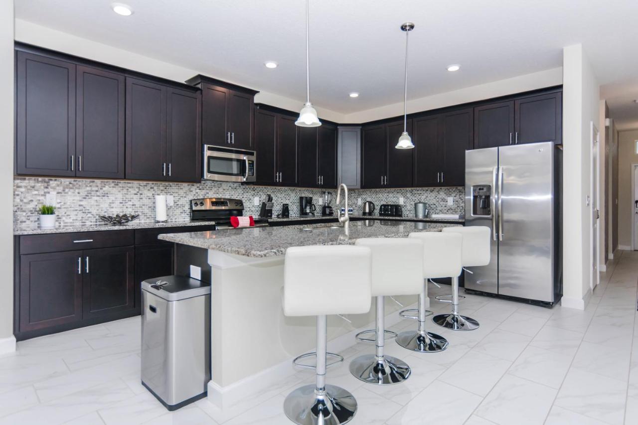Enchanting Décor Home with private pool at Storey Lake Resort SL4714 Kissimmee Extérieur photo