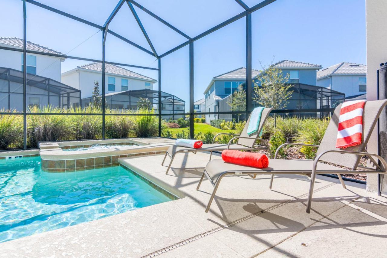 Enchanting Décor Home with private pool at Storey Lake Resort SL4714 Kissimmee Extérieur photo